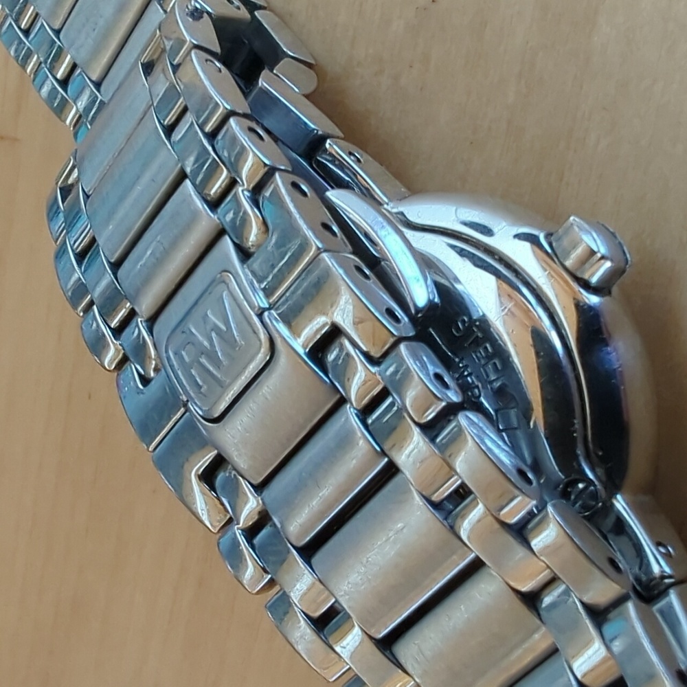 Vintage Ladies Raymond Weil Othello 2321 Watch Diamond & Mother of Pearl Dial - Picture 9 of 13